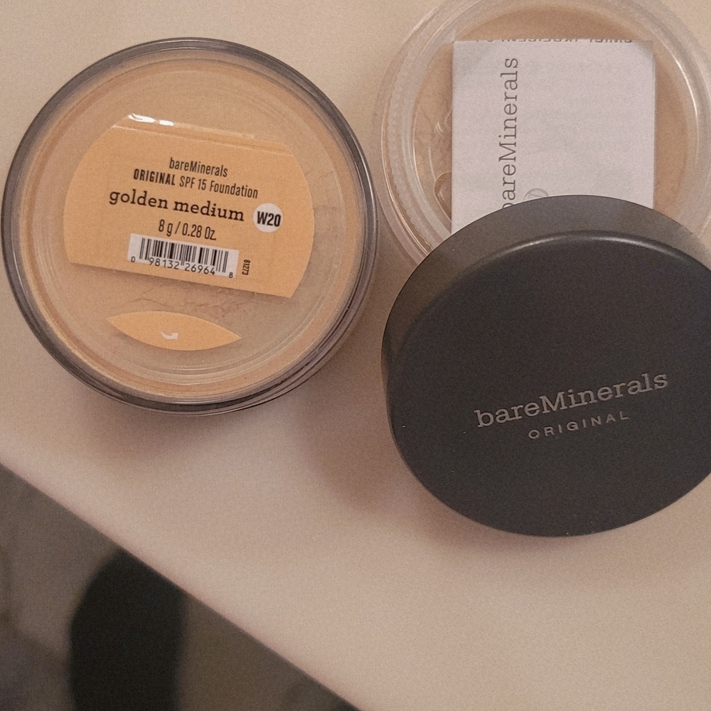 Bare minerals foundation